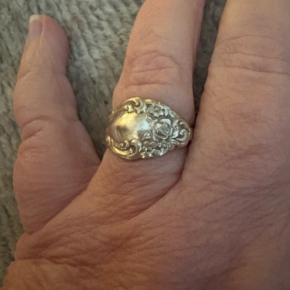 GUC Spoon ring size 7